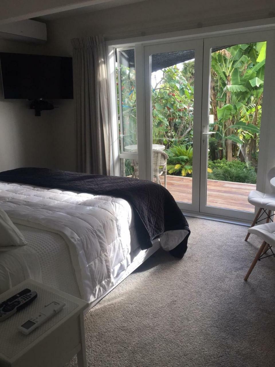 Kereru Cottage Russell - James Cook Apartment Esterno foto